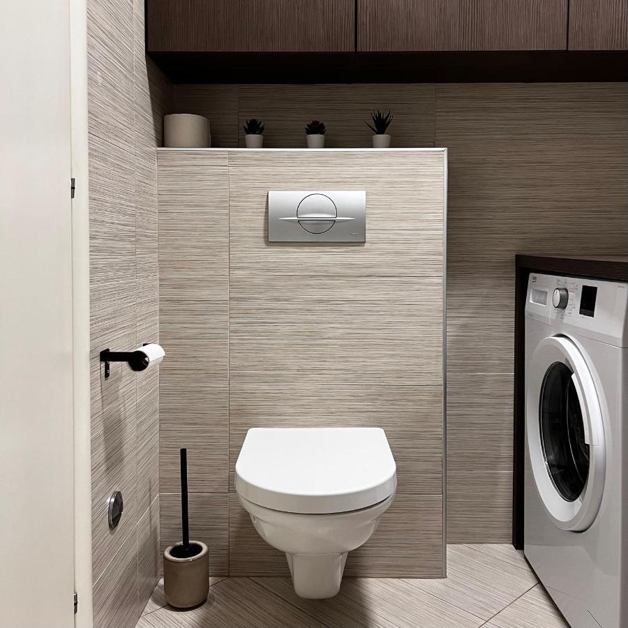 Maestral Living Studio Apartment Zagreb Extérieur photo